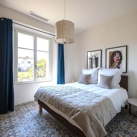 דירה Schicke Und Moderne Im Stadtzentrum By Interhome
